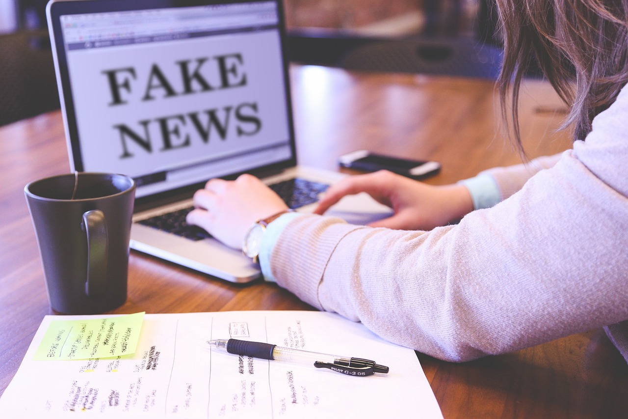 Come riconoscere le fake news
